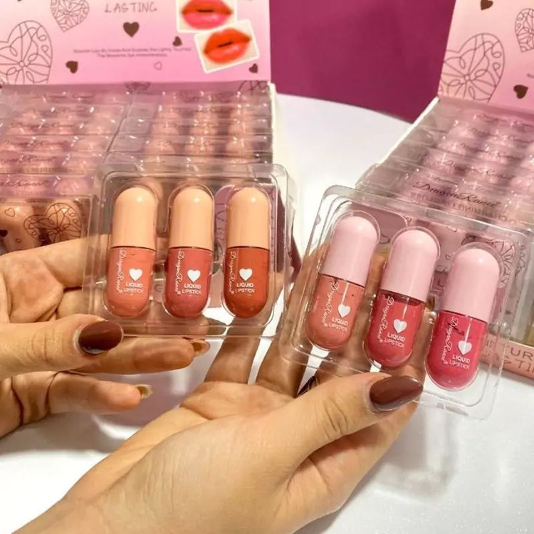 رژ کپسولی مایع براق برند دراگون رانی 💄