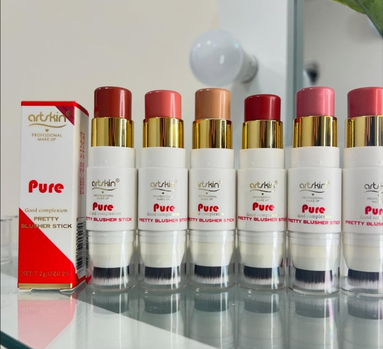 رژگونه استیکی آرت اسکین ☺️