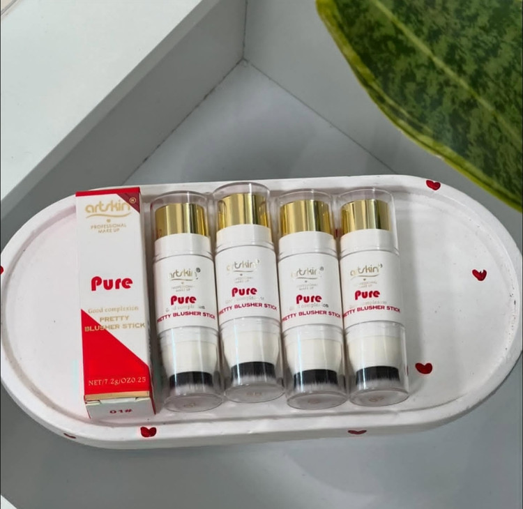 رژگونه استیکی آرت اسکین ☺️