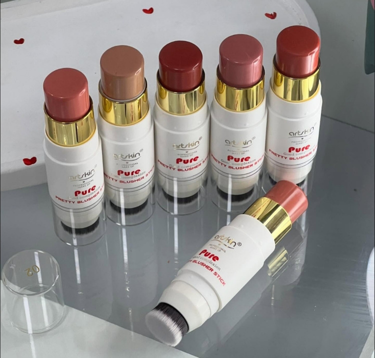 رژگونه استیکی آرت اسکین ☺️